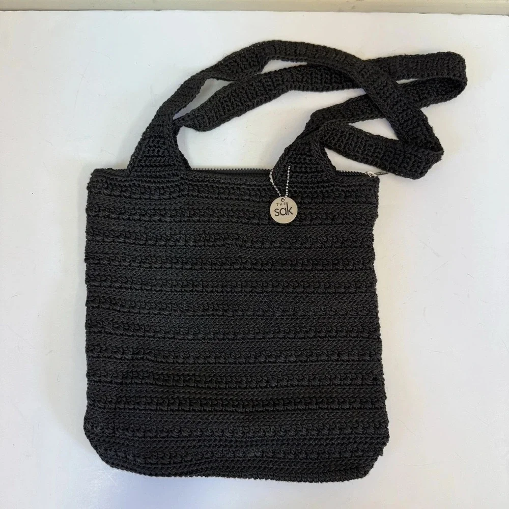 THE SAK Crochet Black Hobo Shoulder Bag Purse Beachy Boho Vacation Summer Travel